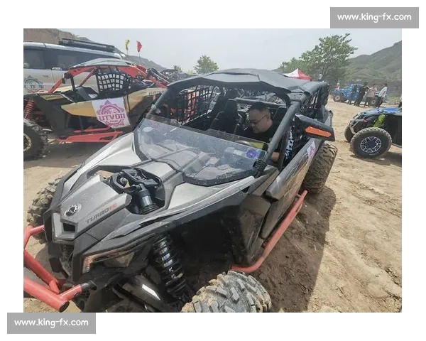 纵横公路的速度艺术与汽车比赛激情新时代探索发展趋势与文化魅力全景解析 纵横公路的速度艺术与汽车比赛激情新时代探索发展趋势与文化魅力全景解析