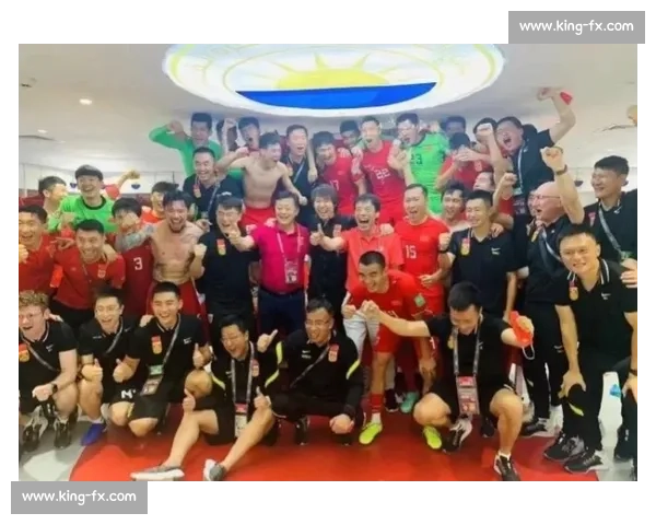 中国足球近赛起伏引热议国足表现与未来走向深度观察分析